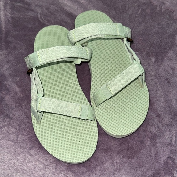 Teva sandal - Picture 1 of 4